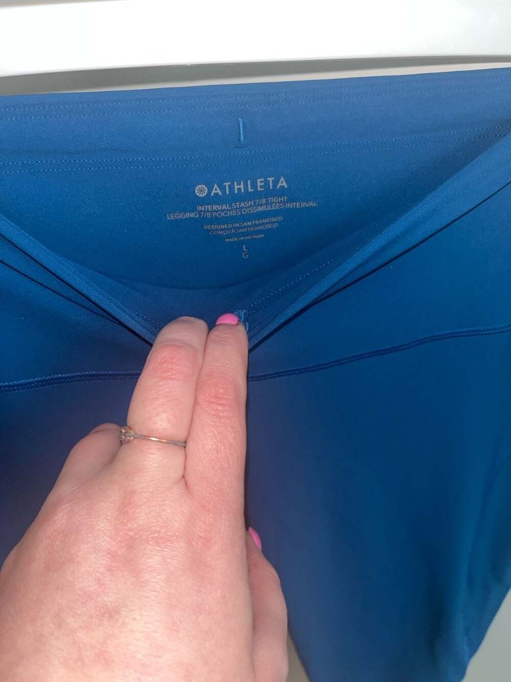 Athleta Interval Stash High Rise 7/8 Tight Leggings in Dark Lapis Blue - Picture 2 of 3